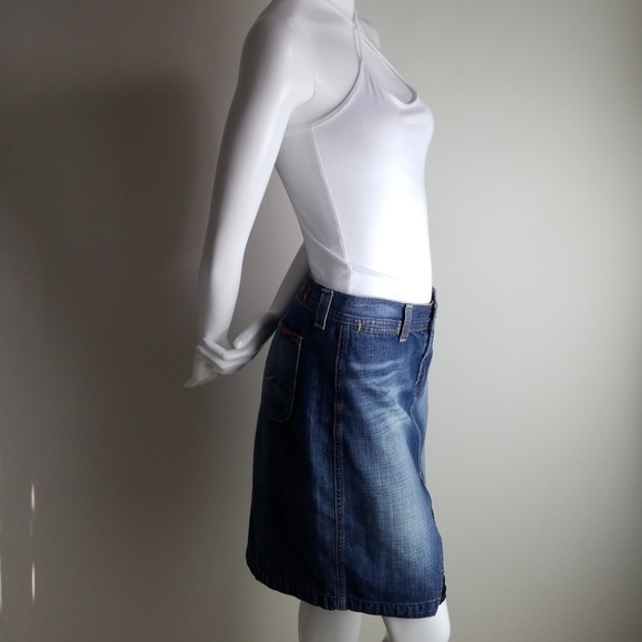 7 for all Mankind Denim Skirt  - Size 28 - Picture 7 of 8
